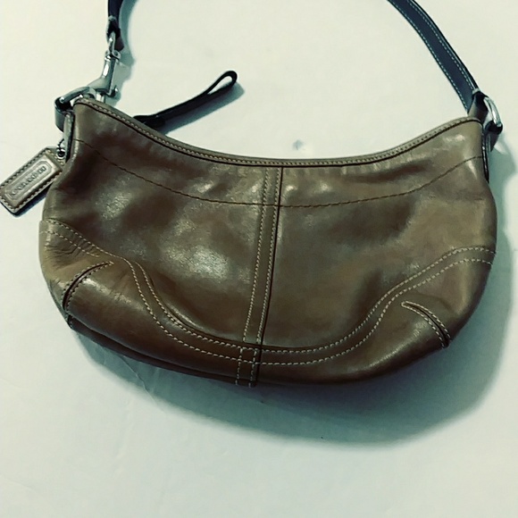 Coach Handbags - Coach purse Coach Handbags - Coach purse